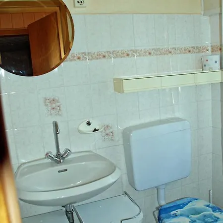 Auf Ruegen Appartement Sehlen